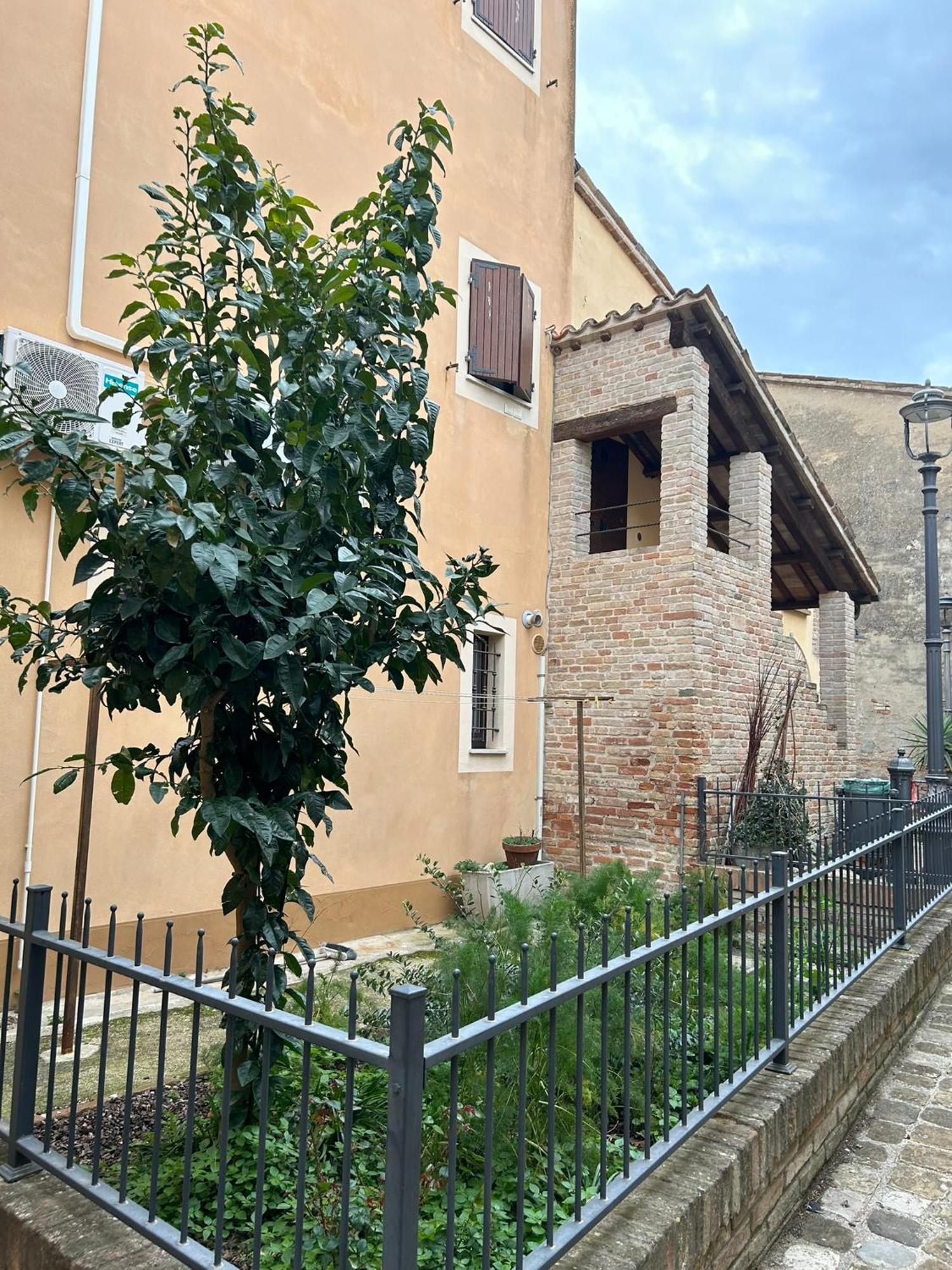 Al Castello Hotel Tavullia Exterior foto